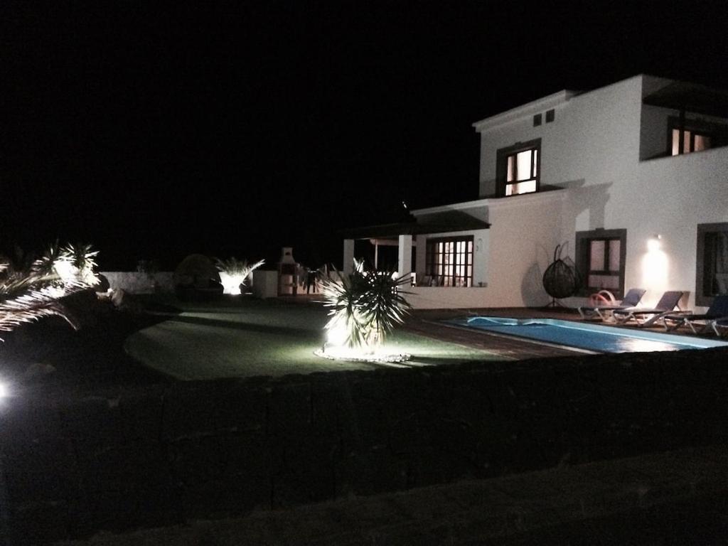 بلايا بلانكا Luxury 3Bed Villa With Heated Private Pool, Full Sky And Free Wifi المظهر الخارجي الصورة